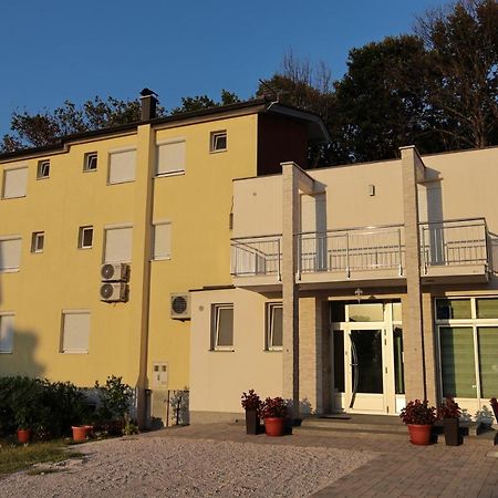 Pansion Milena Hotel Međugorje Екстериор снимка