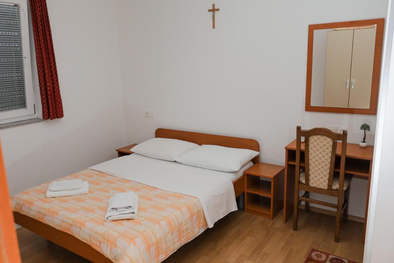 Pansion Milena Hotel Međugorje Екстериор снимка